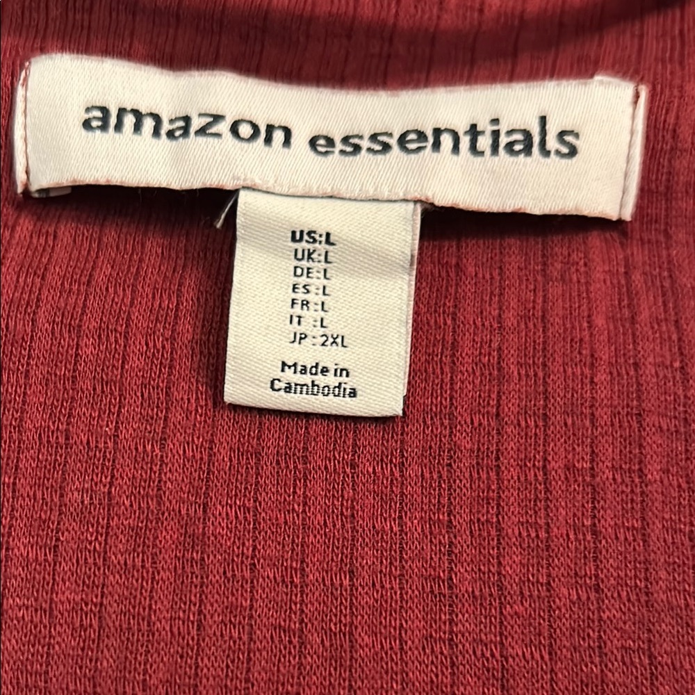 Amazon Essentials Red Robe Intimates & Sleepwear - Picture 2 of 5